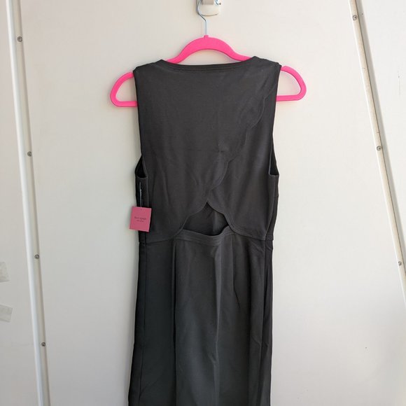 ♠️ BNWT Kate Spade Scallop Back Ponte Dress (size M) 👗 - Picture 3 of 5